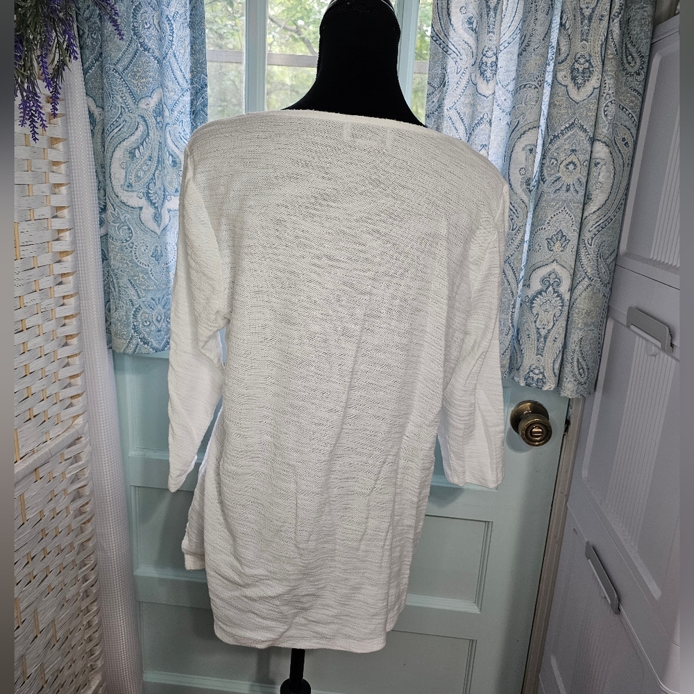 Liz Claiborne White Tunic Coastal Grandma Athleisure - Picture 3 of 5